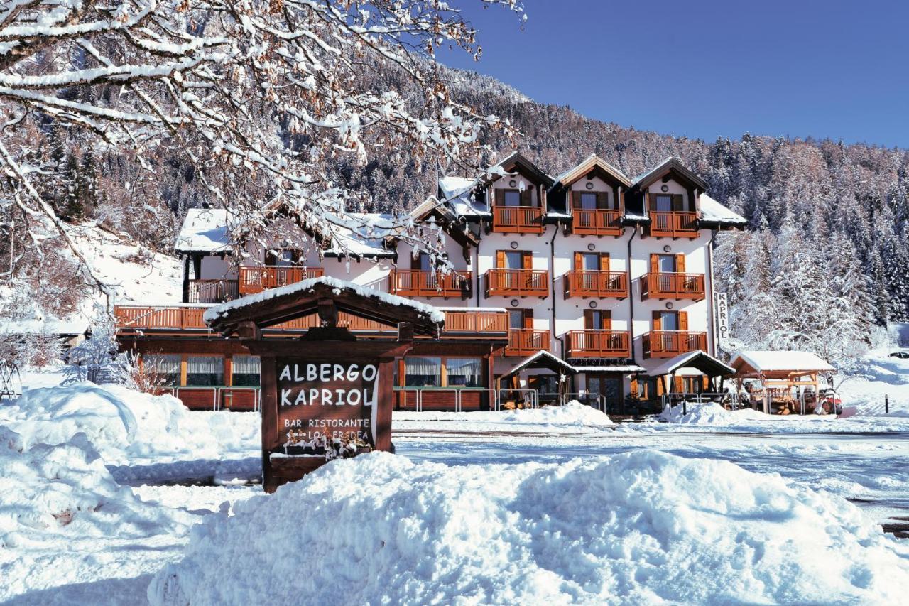 Kapriol Hotel Castello Tesino Eksteriør billede