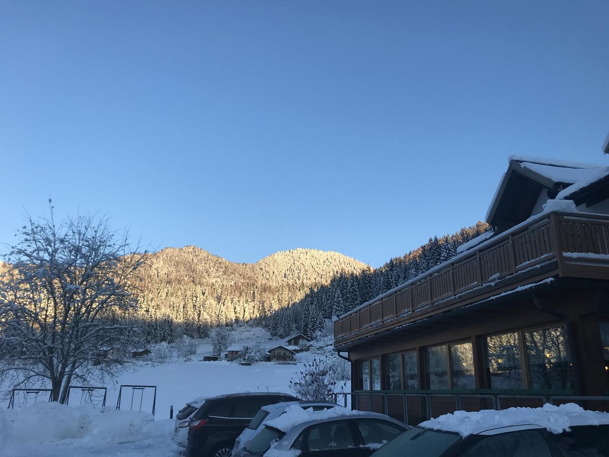 Kapriol Hotel Castello Tesino Eksteriør billede